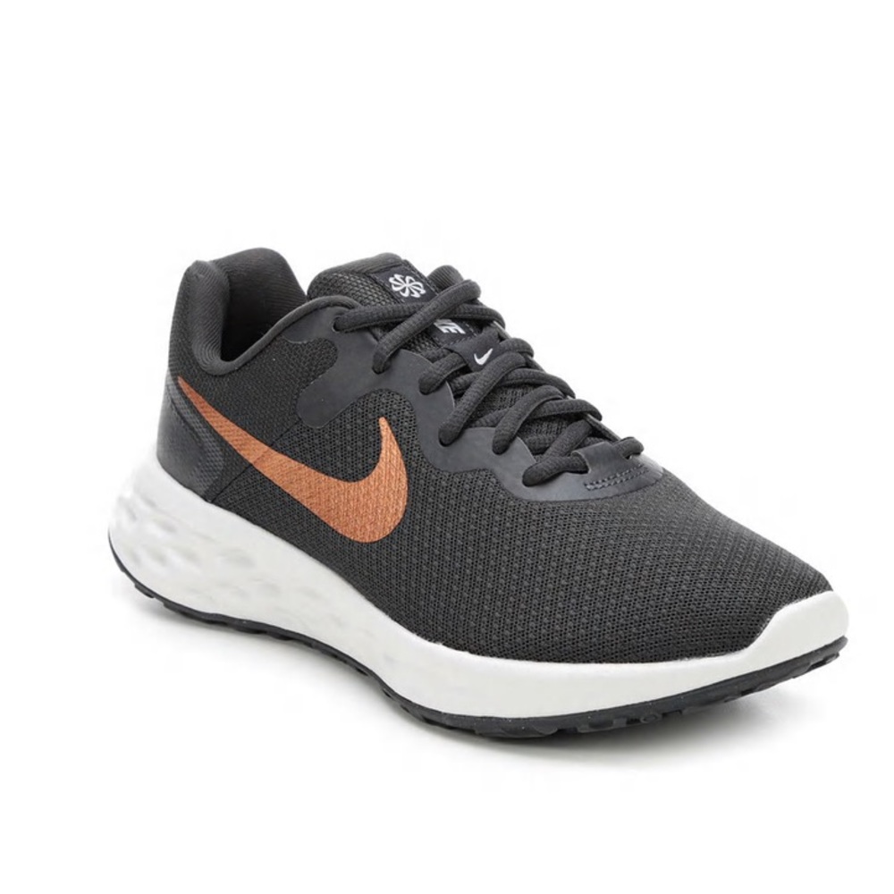 Nike Revolution 6 Women’s Running Sneaker
